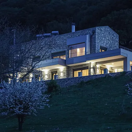 Kotrona كالافريتا